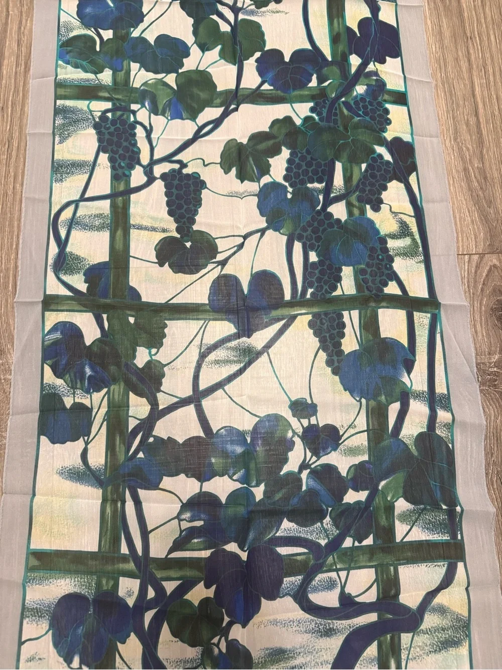 Metropolitan Museum of Art Louis C. Tiffany Silk 64x18